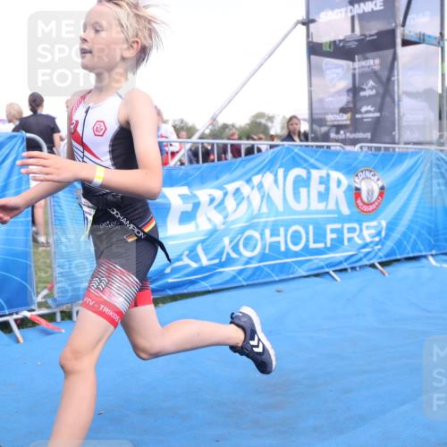 25.08.2024 - Elbe Triathlon Hamburg H.Heesch http://msf.ph/oto/6883141 25.08.2024 12:56:50 Ziel 1791 meine-sportfotos.de