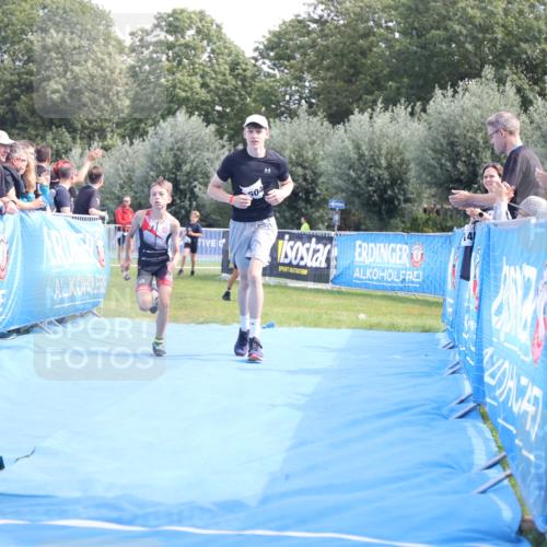 25.08.2024 - Elbe Triathlon Hamburg H.Heesch http://msf.ph/oto/6883147 25.08.2024 12:58:05 Ziel 1604, 1792 meine-sportfotos.de