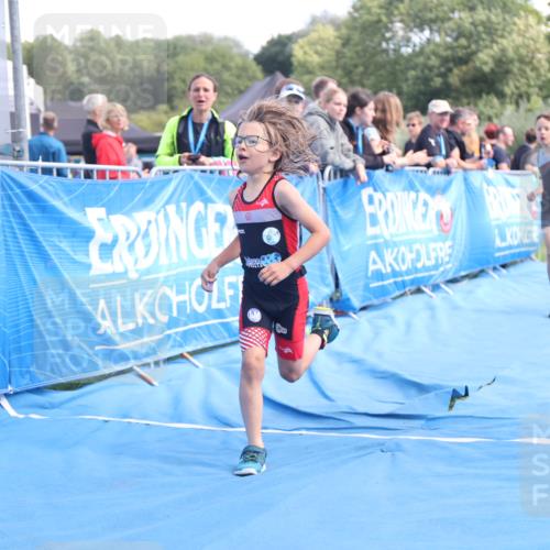 25.08.2024 - Elbe Triathlon Hamburg H.Heesch http://msf.ph/oto/6883201 25.08.2024 12:58:19 Ziel 1793, 1814, 1825, 1829 meine-sportfotos.de