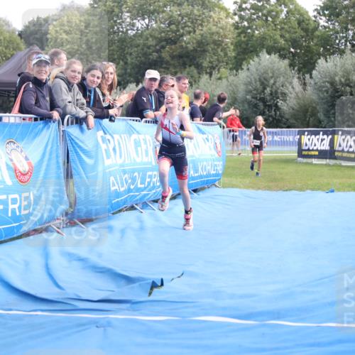 25.08.2024 - Elbe Triathlon Hamburg H.Heesch http://msf.ph/oto/6883227 25.08.2024 12:58:24 Ziel 1784, 1814, 1825, 1829 meine-sportfotos.de
