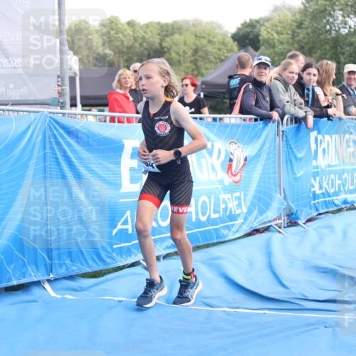 25.08.2024 - Elbe Triathlon Hamburg H.Heesch http://msf.ph/oto/6883253 25.08.2024 12:58:30 Ziel 1784, 1814 meine-sportfotos.de
