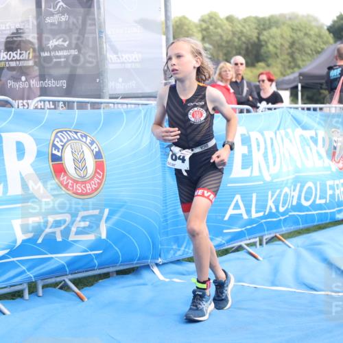25.08.2024 - Elbe Triathlon Hamburg H.Heesch http://msf.ph/oto/6883260 25.08.2024 12:58:30 Ziel 1784, 1814 meine-sportfotos.de