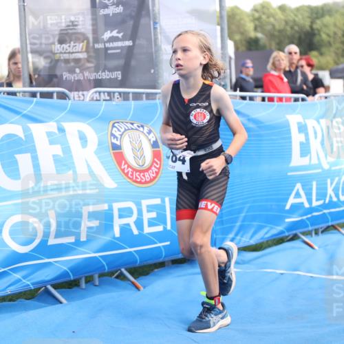 25.08.2024 - Elbe Triathlon Hamburg H.Heesch http://msf.ph/oto/6883264 25.08.2024 12:58:31 Ziel 1784, 1814 meine-sportfotos.de