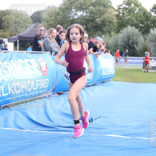 25.08.2024 - Elbe Triathlon Hamburg H.Heesch http://msf.ph/oto/6883273 25.08.2024 12:58:45 Ziel 1840 meine-sportfotos.de