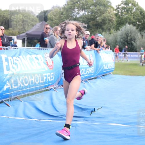 25.08.2024 - Elbe Triathlon Hamburg H.Heesch http://msf.ph/oto/6883275 25.08.2024 12:58:45 Ziel 1840 meine-sportfotos.de