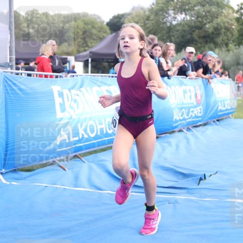 25.08.2024 - Elbe Triathlon Hamburg H.Heesch http://msf.ph/oto/6883279 25.08.2024 12:58:45 Ziel 1840 meine-sportfotos.de
