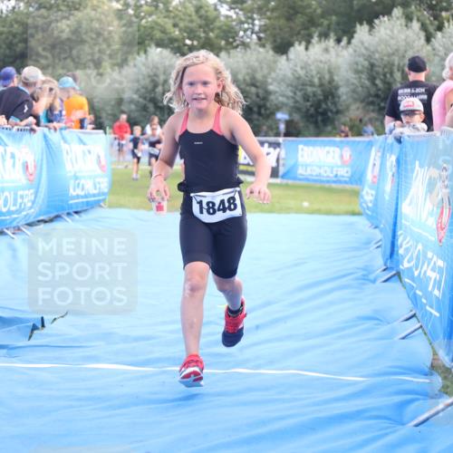 25.08.2024 - Elbe Triathlon Hamburg H.Heesch http://msf.ph/oto/6883314 25.08.2024 12:59:16 Ziel 1741, 1853 meine-sportfotos.de