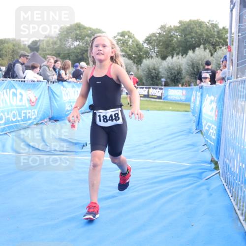 25.08.2024 - Elbe Triathlon Hamburg H.Heesch http://msf.ph/oto/6883327 25.08.2024 12:59:17 Ziel 1741, 1853 meine-sportfotos.de