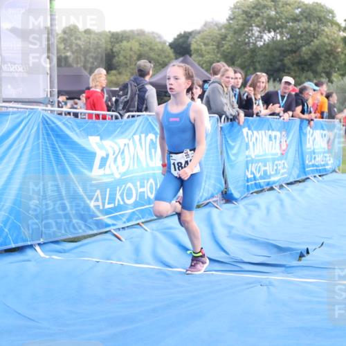 25.08.2024 - Elbe Triathlon Hamburg H.Heesch http://msf.ph/oto/6883387 25.08.2024 12:59:27 Ziel 1741, 1821, 1843, 1848, 1853 meine-sportfotos.de