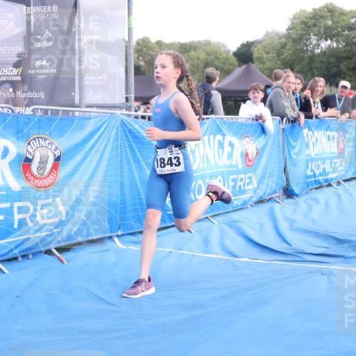25.08.2024 - Elbe Triathlon Hamburg H.Heesch http://msf.ph/oto/6883392 25.08.2024 12:59:27 Ziel 1741, 1821, 1843, 1848, 1853 meine-sportfotos.de