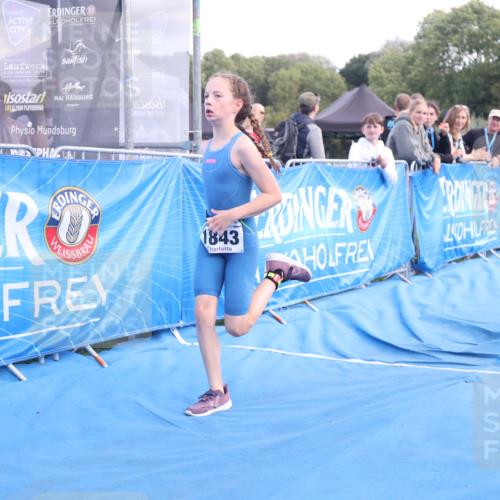 25.08.2024 - Elbe Triathlon Hamburg H.Heesch http://msf.ph/oto/6883393 25.08.2024 12:59:27 Ziel 1741, 1821, 1843, 1848, 1853 meine-sportfotos.de