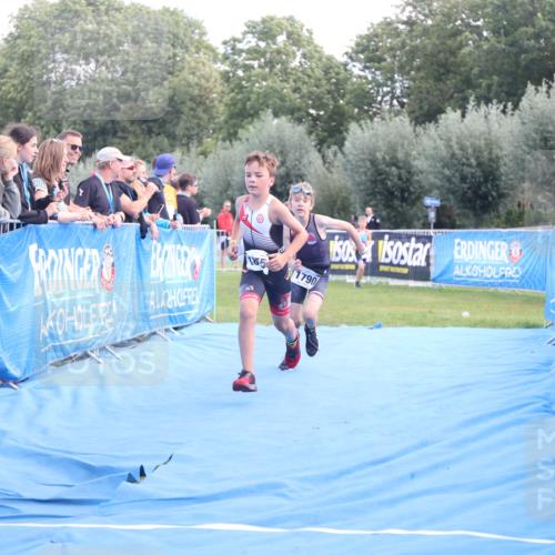 25.08.2024 - Elbe Triathlon Hamburg H.Heesch http://msf.ph/oto/6883446 25.08.2024 13:00:07 Ziel 1790, 1855 meine-sportfotos.de
