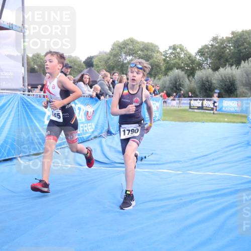 25.08.2024 - Elbe Triathlon Hamburg H.Heesch http://msf.ph/oto/6883467 25.08.2024 13:00:08 Ziel 1790, 1855 meine-sportfotos.de