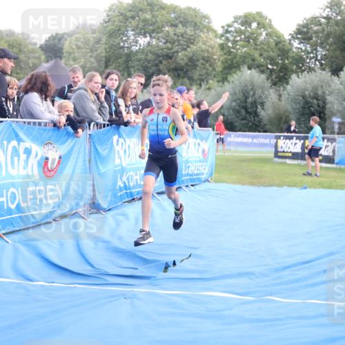25.08.2024 - Elbe Triathlon Hamburg H.Heesch http://msf.ph/oto/6883482 25.08.2024 13:00:18 Ziel 1785 meine-sportfotos.de