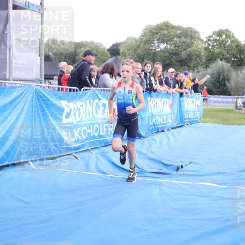 25.08.2024 - Elbe Triathlon Hamburg H.Heesch http://msf.ph/oto/6883493 25.08.2024 13:00:19 Ziel 1785 meine-sportfotos.de