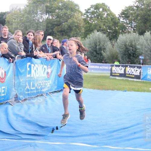 25.08.2024 - Elbe Triathlon Hamburg H.Heesch http://msf.ph/oto/6883554 25.08.2024 13:00:54 Ziel 1822 meine-sportfotos.de