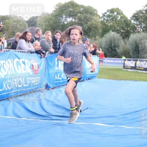 25.08.2024 - Elbe Triathlon Hamburg H.Heesch http://msf.ph/oto/6883562 25.08.2024 13:00:55 Ziel 1822 meine-sportfotos.de