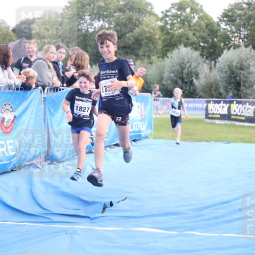 25.08.2024 - Elbe Triathlon Hamburg H.Heesch http://msf.ph/oto/6883609 25.08.2024 13:01:15 Ziel 1799, 1827, 1838, 1839 meine-sportfotos.de