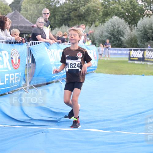 25.08.2024 - Elbe Triathlon Hamburg H.Heesch http://msf.ph/oto/6883777 25.08.2024 13:03:19 Ziel 1824, 1837 meine-sportfotos.de