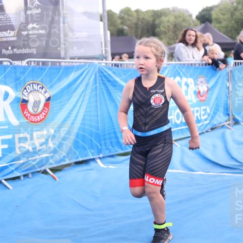 25.08.2024 - Elbe Triathlon Hamburg H.Heesch http://msf.ph/oto/6883841 25.08.2024 13:03:53 Ziel 1844 meine-sportfotos.de