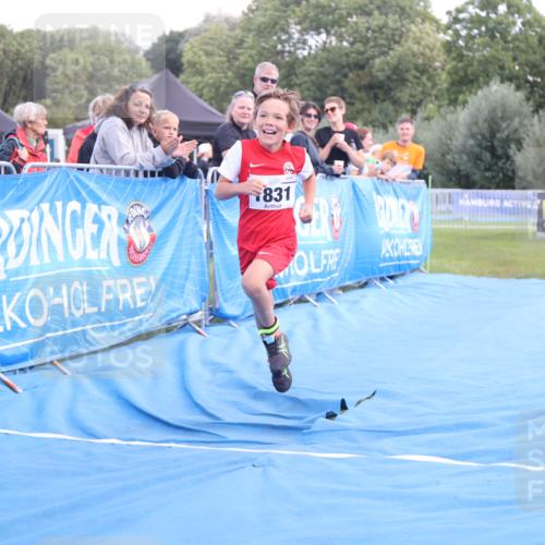 25.08.2024 - Elbe Triathlon Hamburg H.Heesch http://msf.ph/oto/6883896 25.08.2024 13:04:44 Ziel 1831 meine-sportfotos.de