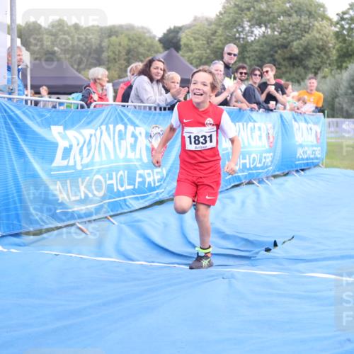 25.08.2024 - Elbe Triathlon Hamburg H.Heesch http://msf.ph/oto/6883901 25.08.2024 13:04:44 Ziel 1831 meine-sportfotos.de