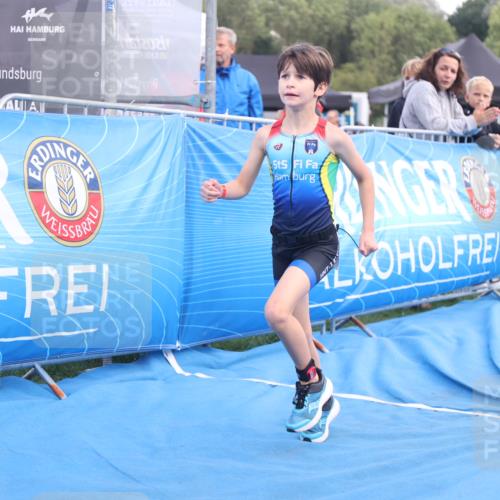 25.08.2024 - Elbe Triathlon Hamburg H.Heesch http://msf.ph/oto/6883929 25.08.2024 13:05:12 Ziel 1841 meine-sportfotos.de