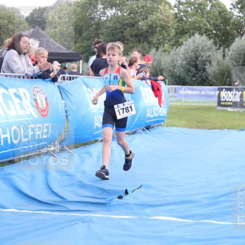 25.08.2024 - Elbe Triathlon Hamburg H.Heesch http://msf.ph/oto/6883943 25.08.2024 13:05:24 Ziel 1781 meine-sportfotos.de