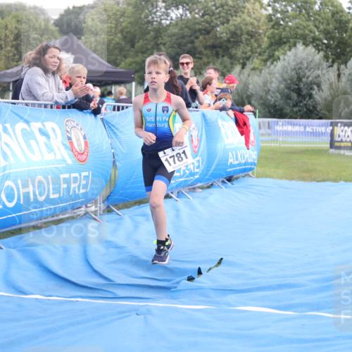 25.08.2024 - Elbe Triathlon Hamburg H.Heesch http://msf.ph/oto/6883948 25.08.2024 13:05:24 Ziel 1781 meine-sportfotos.de