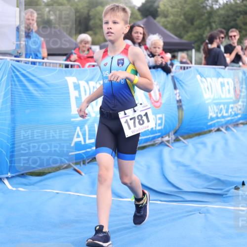25.08.2024 - Elbe Triathlon Hamburg H.Heesch http://msf.ph/oto/6883962 25.08.2024 13:05:25 Ziel 1781 meine-sportfotos.de