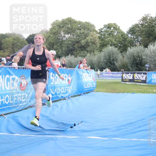 25.08.2024 - Elbe Triathlon Hamburg H.Heesch http://msf.ph/oto/6883968 25.08.2024 13:07:08 Ziel 1739 meine-sportfotos.de