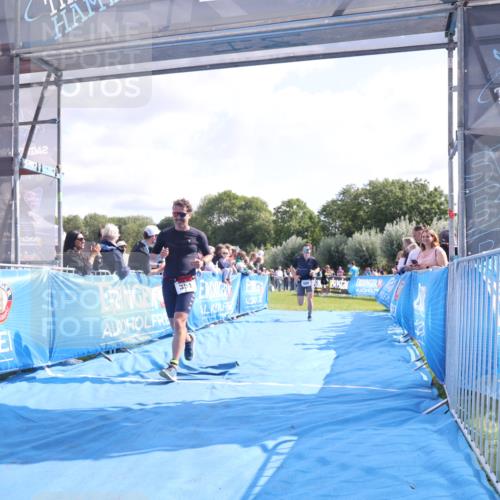 25.08.2024 - Elbe Triathlon Hamburg H.Heesch http://msf.ph/oto/6884012 25.08.2024 11:20:37 Ziel 213, 351, 605 meine-sportfotos.de