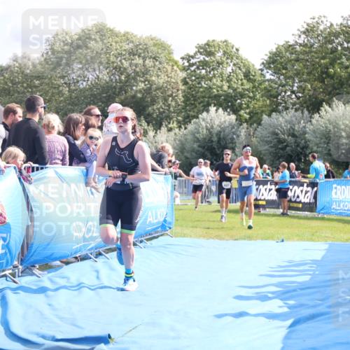 25.08.2024 - Elbe Triathlon Hamburg H.Heesch http://msf.ph/oto/6884058 25.08.2024 11:27:32 Ziel 314, 553, 561, 625, 657, 702 meine-sportfotos.de