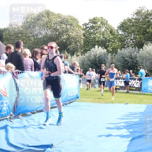 25.08.2024 - Elbe Triathlon Hamburg H.Heesch http://msf.ph/oto/6884062 25.08.2024 11:27:32 Ziel 314, 553, 561, 625, 657, 702 meine-sportfotos.de