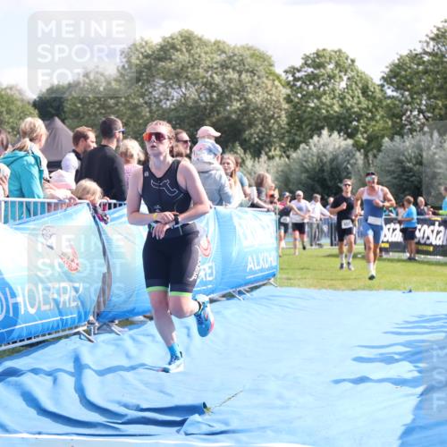 25.08.2024 - Elbe Triathlon Hamburg H.Heesch http://msf.ph/oto/6884071 25.08.2024 11:27:32 Ziel 314, 553, 561, 625, 657, 702 meine-sportfotos.de