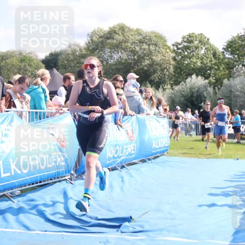 25.08.2024 - Elbe Triathlon Hamburg H.Heesch http://msf.ph/oto/6884080 25.08.2024 11:27:32 Ziel 314, 553, 561, 625, 657, 702 meine-sportfotos.de
