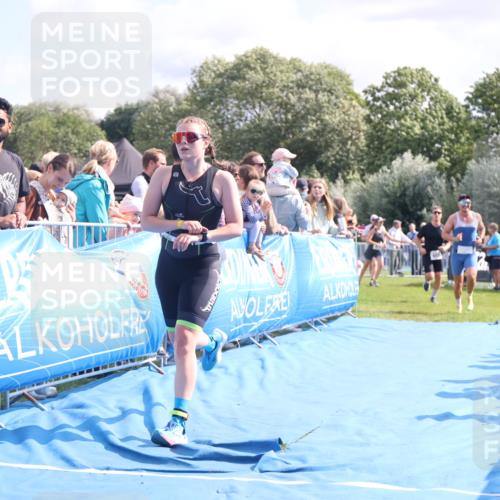 25.08.2024 - Elbe Triathlon Hamburg H.Heesch http://msf.ph/oto/6884082 25.08.2024 11:27:32 Ziel 314, 553, 561, 625, 657, 702 meine-sportfotos.de