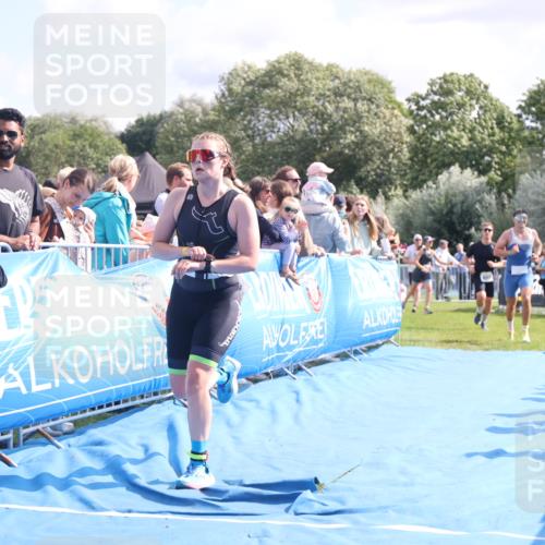 25.08.2024 - Elbe Triathlon Hamburg H.Heesch http://msf.ph/oto/6884084 25.08.2024 11:27:32 Ziel 314, 553, 561, 625, 657, 702 meine-sportfotos.de