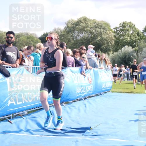 25.08.2024 - Elbe Triathlon Hamburg H.Heesch http://msf.ph/oto/6884088 25.08.2024 11:27:32 Ziel 314, 553, 561, 625, 657, 702 meine-sportfotos.de
