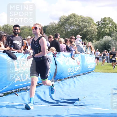 25.08.2024 - Elbe Triathlon Hamburg H.Heesch http://msf.ph/oto/6884094 25.08.2024 11:27:33 Ziel 314, 553, 561, 625, 657, 702 meine-sportfotos.de
