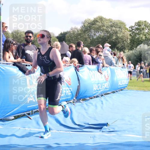 25.08.2024 - Elbe Triathlon Hamburg H.Heesch http://msf.ph/oto/6884098 25.08.2024 11:27:33 Ziel 314, 553, 561, 625, 657, 702 meine-sportfotos.de