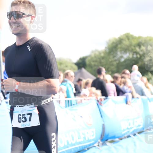 25.08.2024 - Elbe Triathlon Hamburg H.Heesch http://msf.ph/oto/6884144 25.08.2024 11:27:38 Ziel 314, 553, 657, 702 meine-sportfotos.de