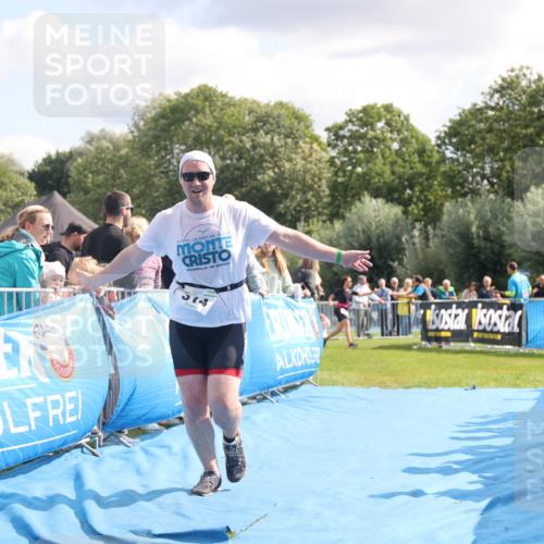 25.08.2024 - Elbe Triathlon Hamburg H.Heesch http://msf.ph/oto/6884159 25.08.2024 11:27:40 Ziel 314, 553, 657, 702 meine-sportfotos.de