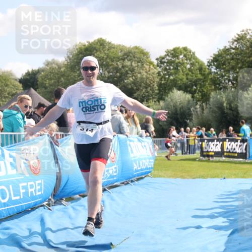 25.08.2024 - Elbe Triathlon Hamburg H.Heesch http://msf.ph/oto/6884164 25.08.2024 11:27:40 Ziel 314, 553, 657, 702 meine-sportfotos.de