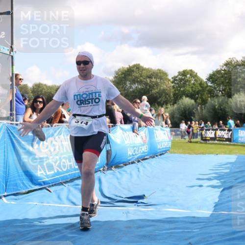 25.08.2024 - Elbe Triathlon Hamburg H.Heesch http://msf.ph/oto/6884188 25.08.2024 11:27:41 Ziel 314, 657, 702 meine-sportfotos.de