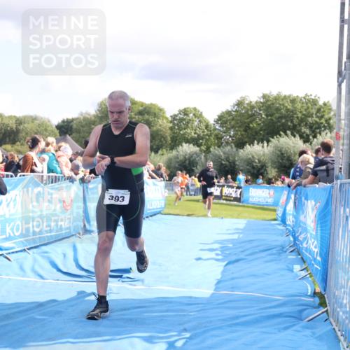 25.08.2024 - Elbe Triathlon Hamburg H.Heesch http://msf.ph/oto/6884239 25.08.2024 11:28:11 Ziel 393, 447, 633, 701 meine-sportfotos.de