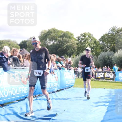 25.08.2024 - Elbe Triathlon Hamburg H.Heesch http://msf.ph/oto/6884258 25.08.2024 11:21:15 Ziel 340, 371, 381, 571, 598, 710, 764 meine-sportfotos.de