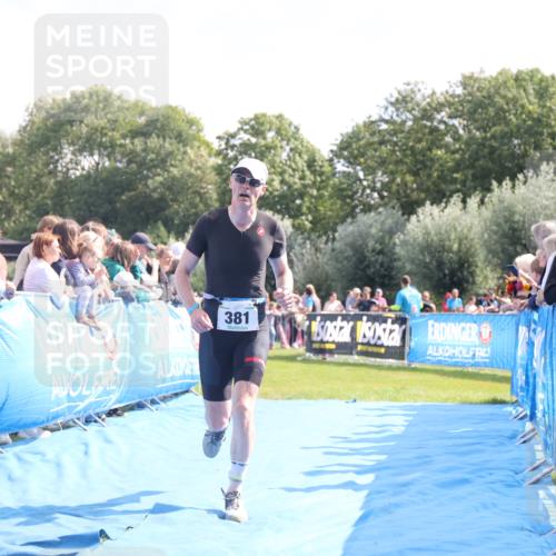 25.08.2024 - Elbe Triathlon Hamburg H.Heesch http://msf.ph/oto/6884271 25.08.2024 11:21:15 Ziel 340, 371, 381, 571, 598, 710, 764 meine-sportfotos.de