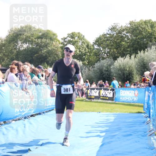 25.08.2024 - Elbe Triathlon Hamburg H.Heesch http://msf.ph/oto/6884273 25.08.2024 11:21:15 Ziel 340, 371, 381, 571, 598, 710, 764 meine-sportfotos.de