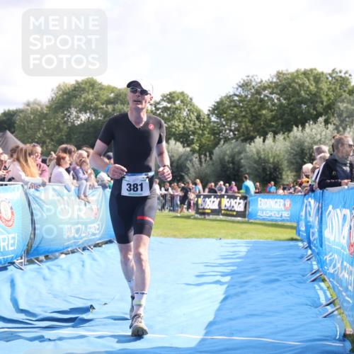 25.08.2024 - Elbe Triathlon Hamburg H.Heesch http://msf.ph/oto/6884295 25.08.2024 11:21:16 Ziel 340, 371, 381, 571, 598, 710, 764 meine-sportfotos.de